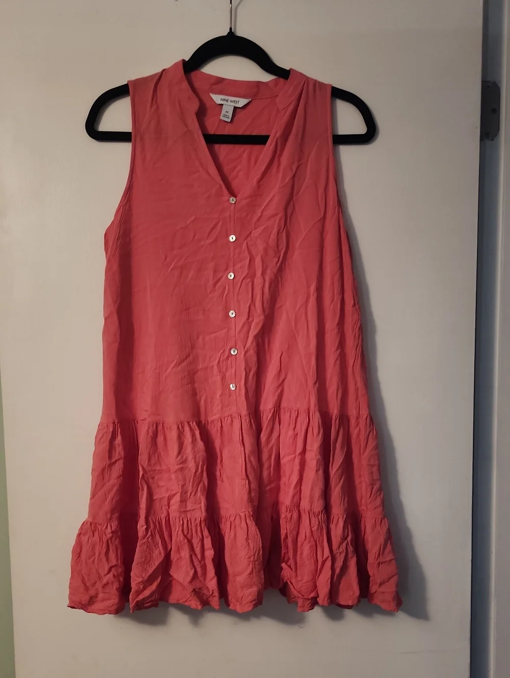 Nine West Coral Sleeveless Button Tiered Dress